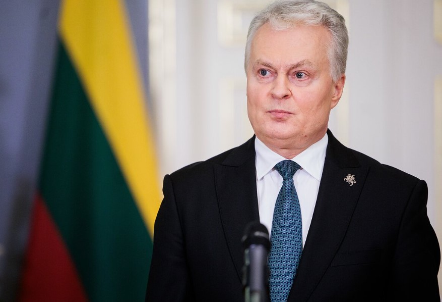 Скандал із орденом Білого орла: Науседа готовий стати посередником між Україною і Польщею
